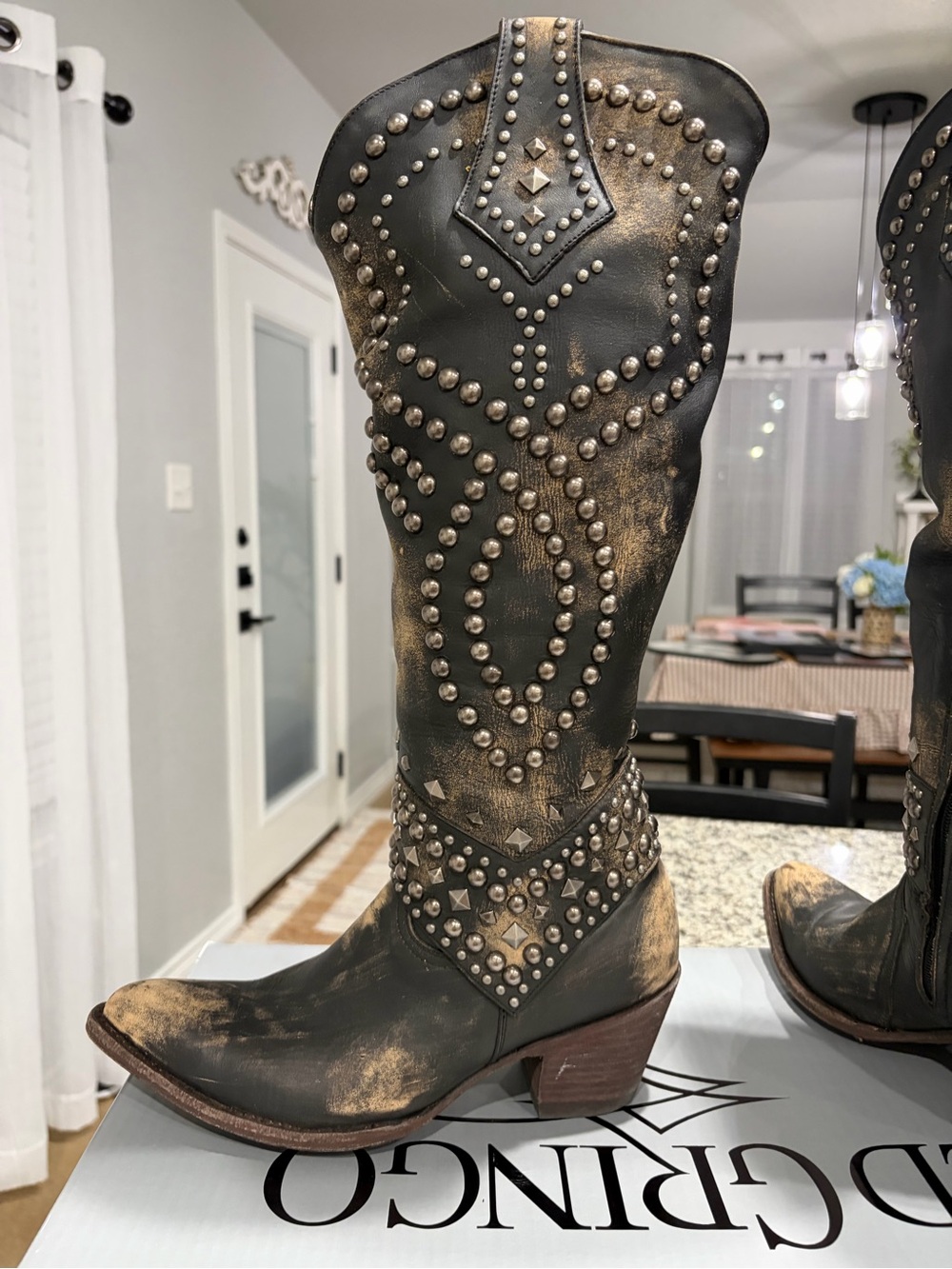 Old Gringo Beige and Black Silver Label Belinda boots relaxed fit size 9. - Picture 5 of 16